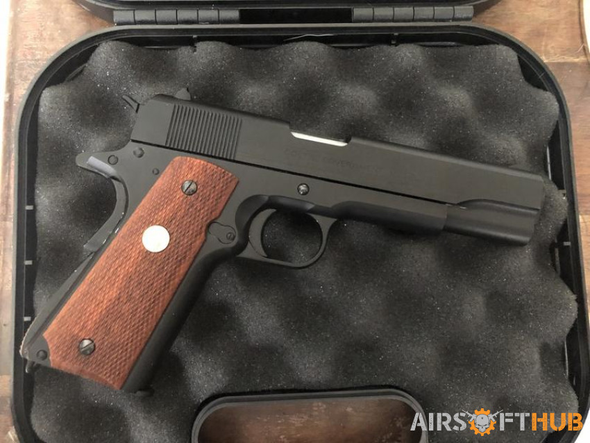 Colt 1911 (full metal c02) - Used airsoft equipment