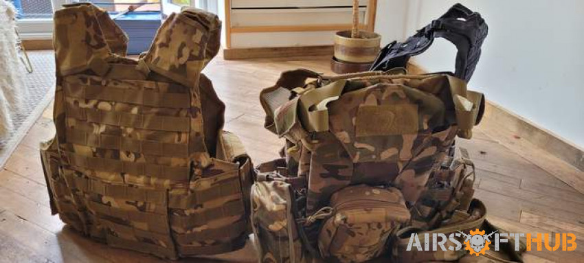 Collection of airsoft gear - Used airsoft equipment