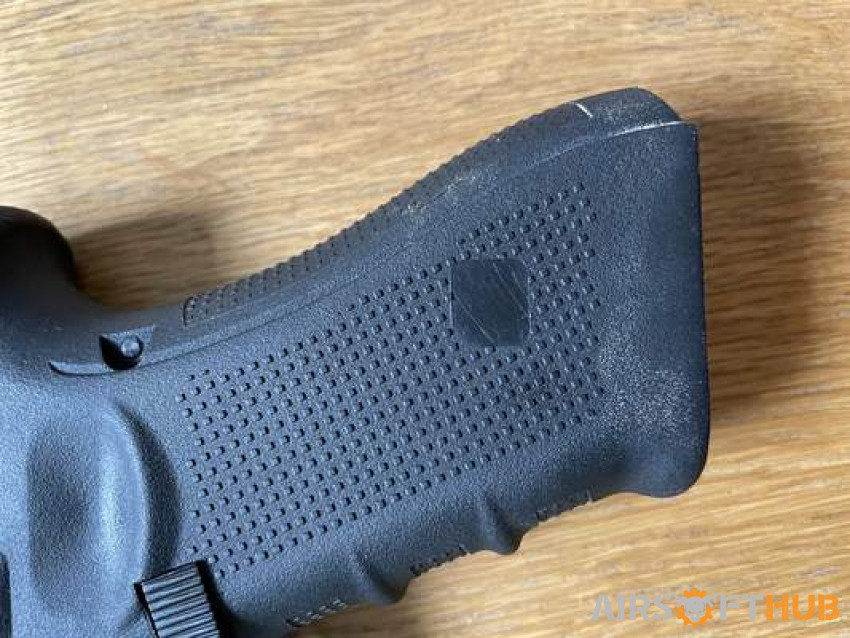 Glock 17, holster, case - Used airsoft equipment