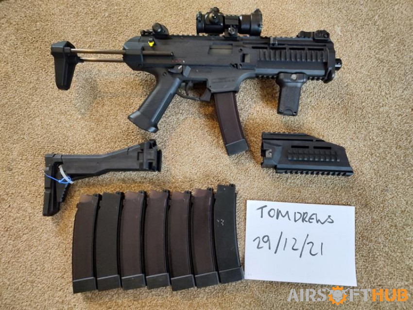 Multiple highly upgraded guns - Used airsoft equipment