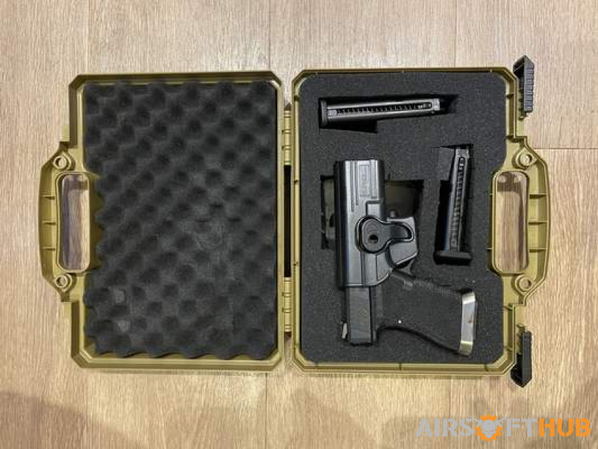 We Glock 19 upgraded - Used airsoft equipment