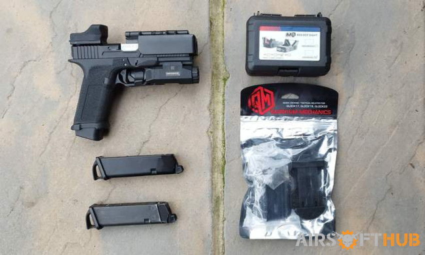 Glock 17 RWA by VFC package - Used airsoft equipment