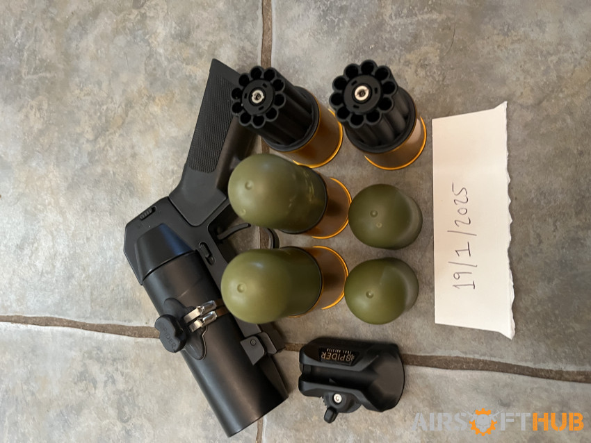 Grenade launcher - Used airsoft equipment