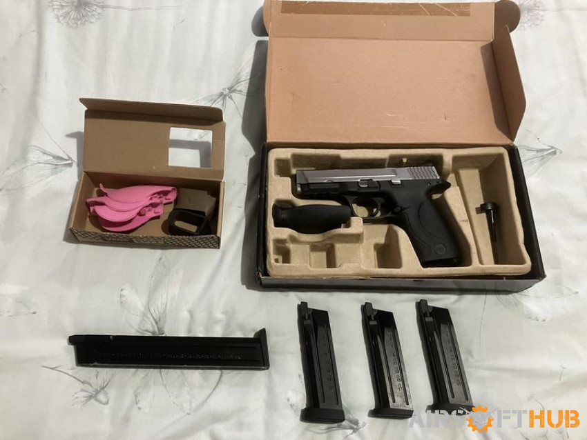 WE Glock - Used airsoft equipment