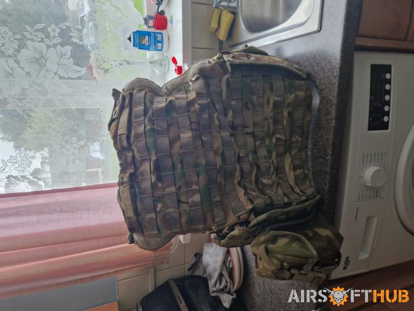 Army vest - Used airsoft equipment