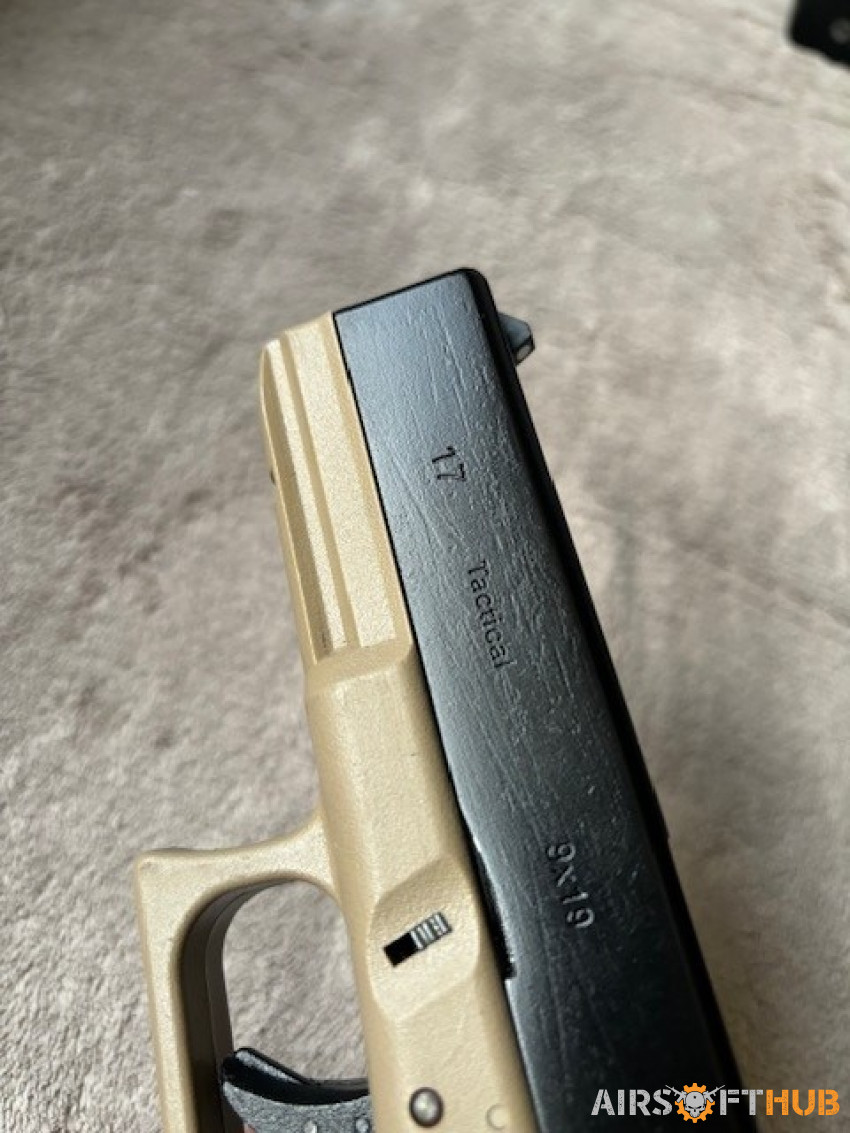 We Glock17 tan - Used airsoft equipment