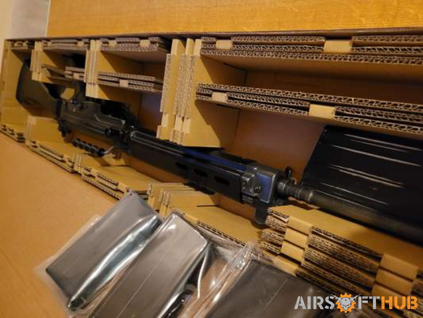 VFC LAR ( FAL GBBR ) - Used airsoft equipment