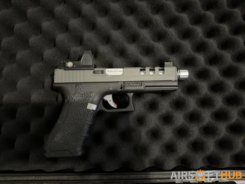 Glock pistol rmr - Used airsoft equipment