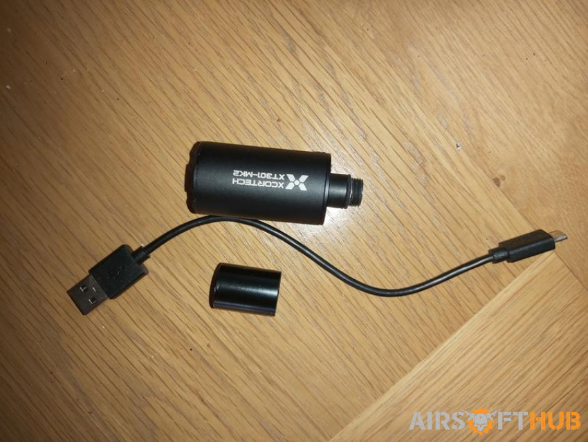 Xt301 tracer - Used airsoft equipment