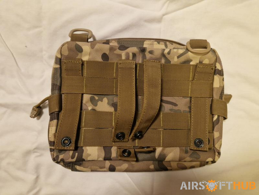 Assorted Pouches - Used airsoft equipment