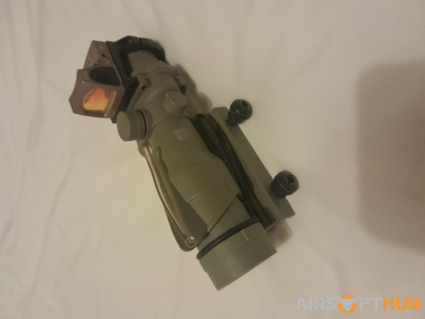 Acog sight with top reflex sig - Used airsoft equipment