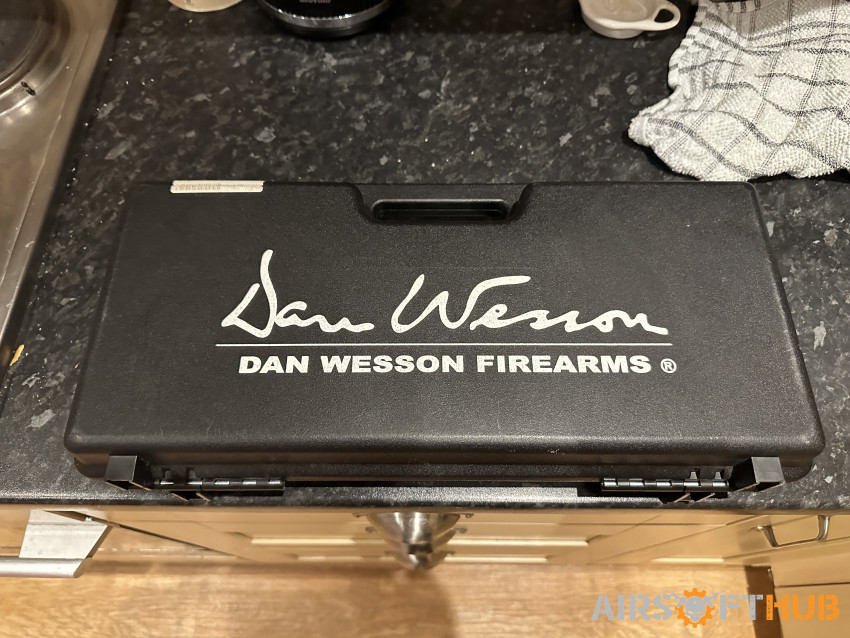 Dan Wesson Revolver 8” - Used airsoft equipment