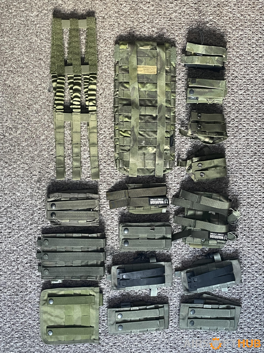 Green/Jungle Multicam Pouches - Used airsoft equipment