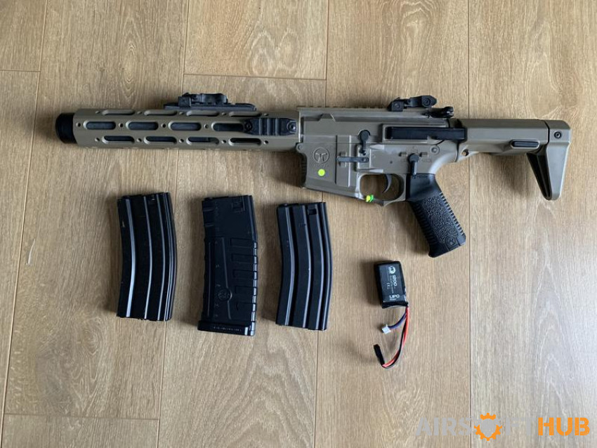 Ares ameba honey badger - Used airsoft equipment