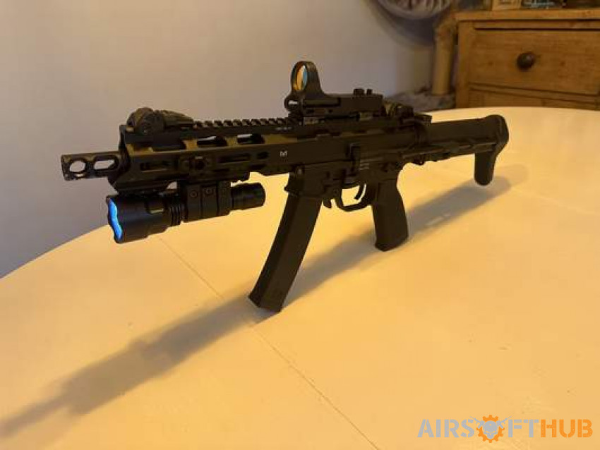 KWA QRF MOD1 FULLY UPGRADED, F - Used airsoft equipment