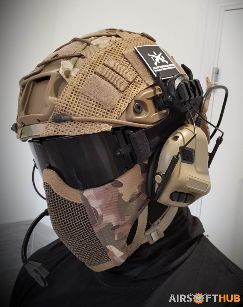 Full helmet setup - Used airsoft equipment