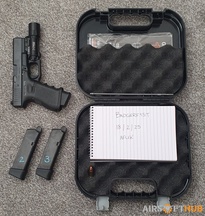 Ultimate Steel Glock 19 Packag - Used airsoft equipment