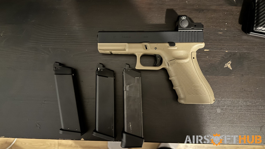 Brand new WE GLOCK 17 - Used airsoft equipment