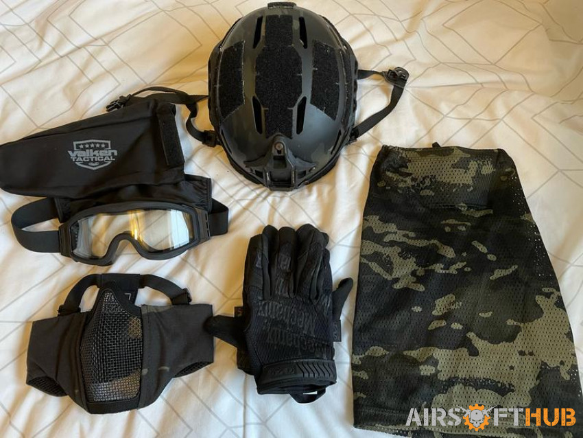 Black Multicam Gear Bundle - Used airsoft equipment