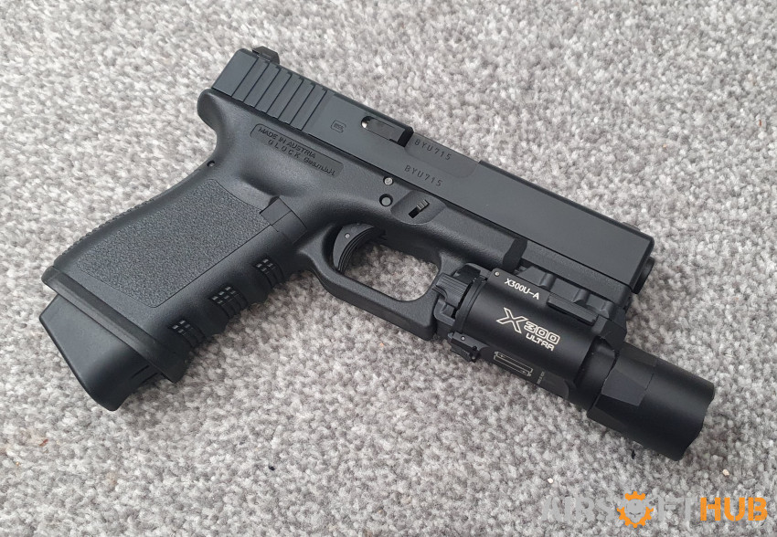 Ultimate Steel Glock 19 Packag - Used airsoft equipment