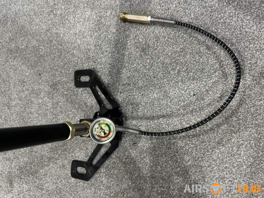 Air tank pump - Used airsoft equipment