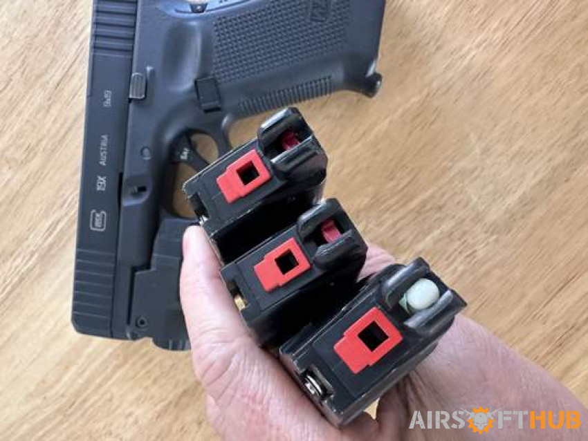 We Glock 19x GEN 5 * UPGRADED* - Used airsoft equipment