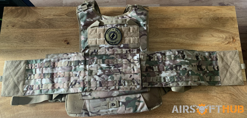 Body Armour and more - Used airsoft equipment