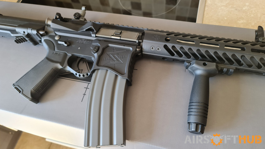 G&G SBR8 9 inch rail EMG - Used airsoft equipment