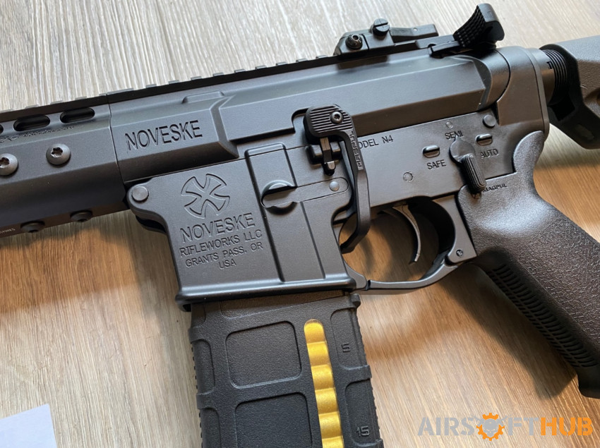 Custom Noveske N4 GBB - Used airsoft equipment