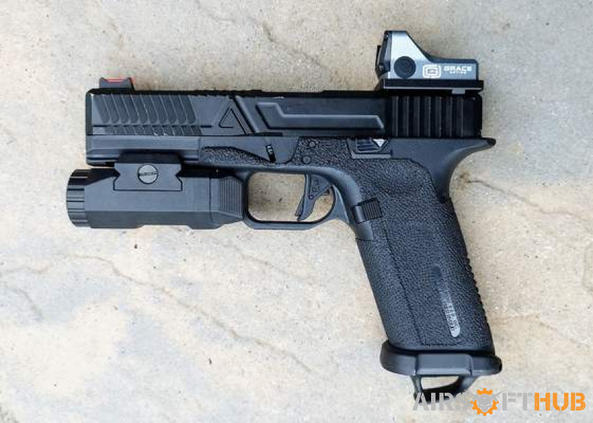 Glock 17 RWA by VFC package - Used airsoft equipment