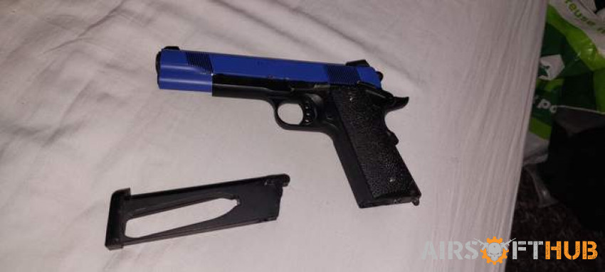 Fulll metal RAVEN 1911 co2 - Used airsoft equipment