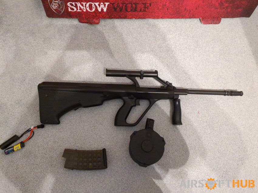 Snow wolf aug A1 - Used airsoft equipment