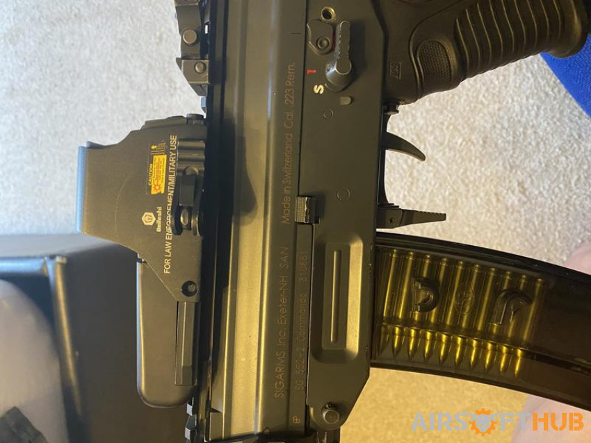 ICS sig 552 - Used airsoft equipment