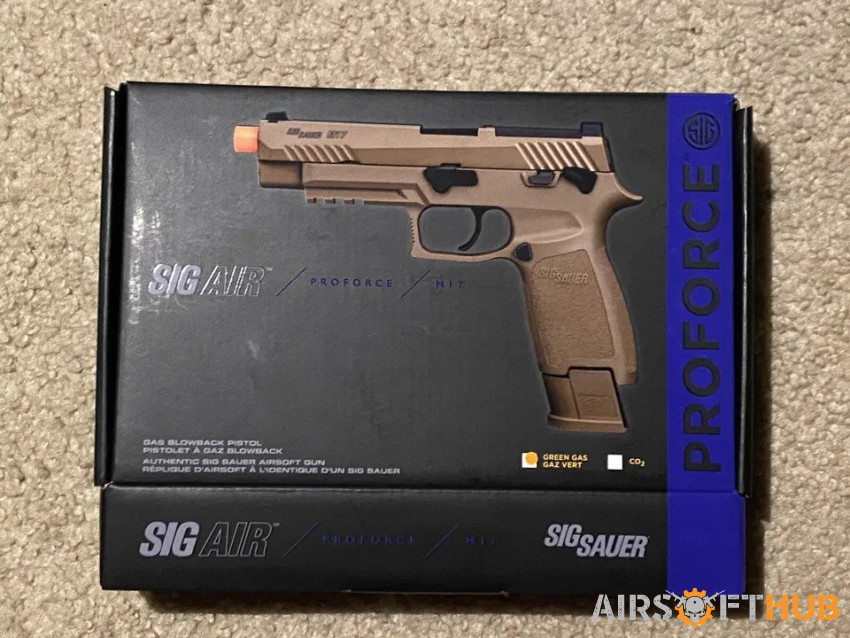 Sig Sauer Licensed GBB M17 - Used airsoft equipment