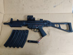 Cyma MP5 + mags + batteries - Used airsoft equipment