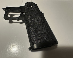 Hi capa stippled custom grip - Used airsoft equipment