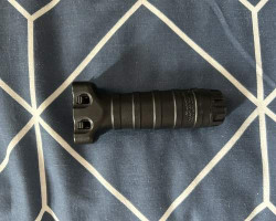 Airsoft Foregrip - Used airsoft equipment