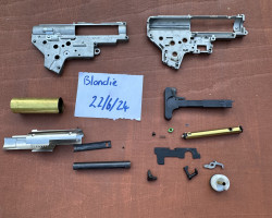 G&G Pneumatic Gearbox + parts - Used airsoft equipment