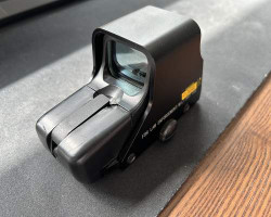 EoTech 551 Holographic Sight - Used airsoft equipment