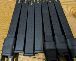 Glock extendo magazines - Used airsoft equipment