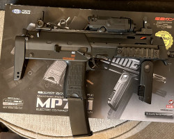 Tokyo Marui mp7 aeg package - Used airsoft equipment