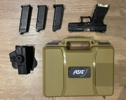We Glock 19 upgraded - Used airsoft equipment