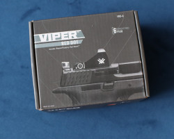 Vortex Viper red dot (6 MOA) - Used airsoft equipment