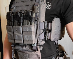 Invader Gear plate carrier - Used airsoft equipment