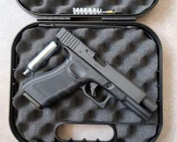 Umarex Glock 17 Gen 5 CO2 - Used airsoft equipment