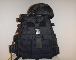 chest rig + helmet - Used airsoft equipment