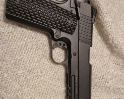 Colt 1911 c02 pistol - Used airsoft equipment