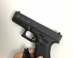 Glock 19 Semi auto - Used airsoft equipment