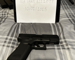 E&C Glock 45 + 1 Mag - Used airsoft equipment